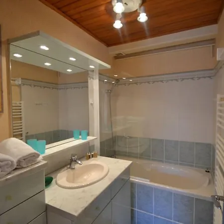 Aux Pieds Avec Balcon A 1850 - Fr-1-514-40 Courchevel