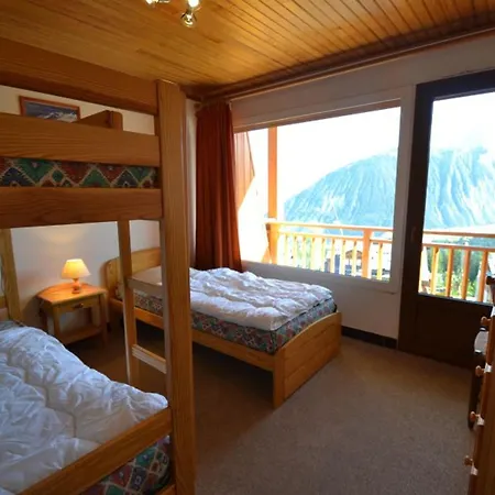 Apartment Aux Pieds A 1850, 54m², 5 Couchages - Fr-1-514-40