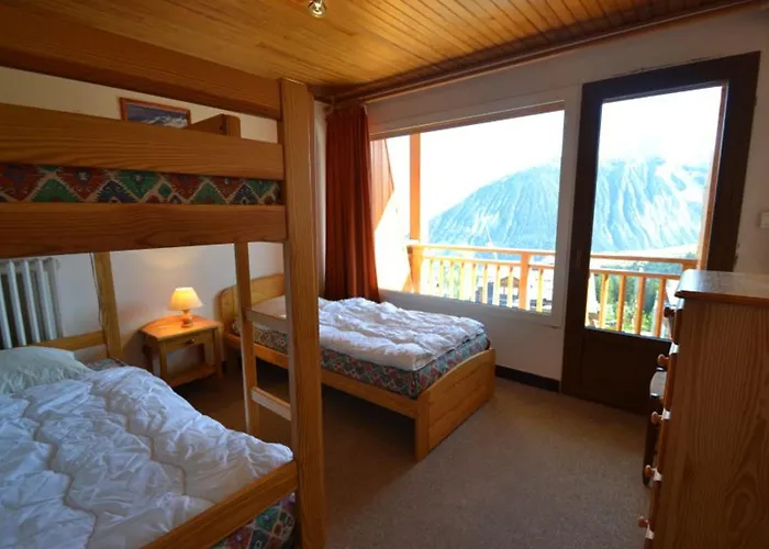 Apartment Aux Pieds A 1850, 54m², 5 Couchages - Fr-1-514-40